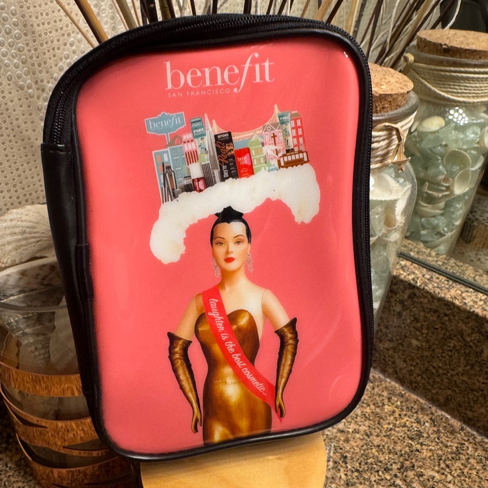 Benefit Pink‎ and Black Cosmetic Bag